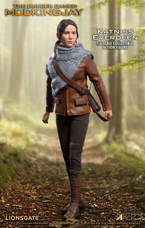 The Hunger Games: Catching Fire Katniss Everdeen (Hunting Ver.) 1/6 Scale Figure Gallery Image 4
