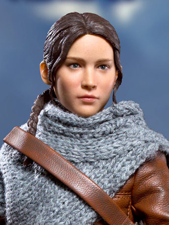 The Hunger Games: Catching Fire Katniss Everdeen (Hunting Ver.) 1/6 Scale Figure Gallery Image 2