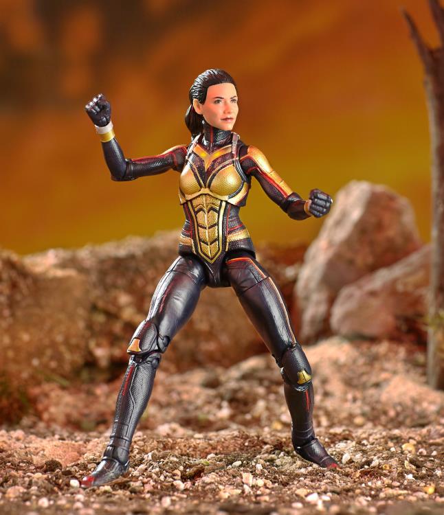 Ant-Man and the Wasp Marvel Legends Wasp (Cull Obsidian BAF) Gallery Image 5