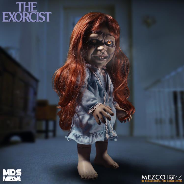 The Exorcist Mezco Designer Series Mega Scale Regan With Sound Gallery Image 6