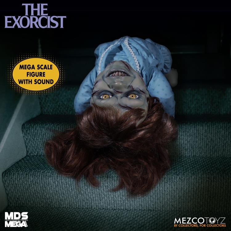 The Exorcist Mezco Designer Series Mega Scale Regan With Sound Gallery Image 10