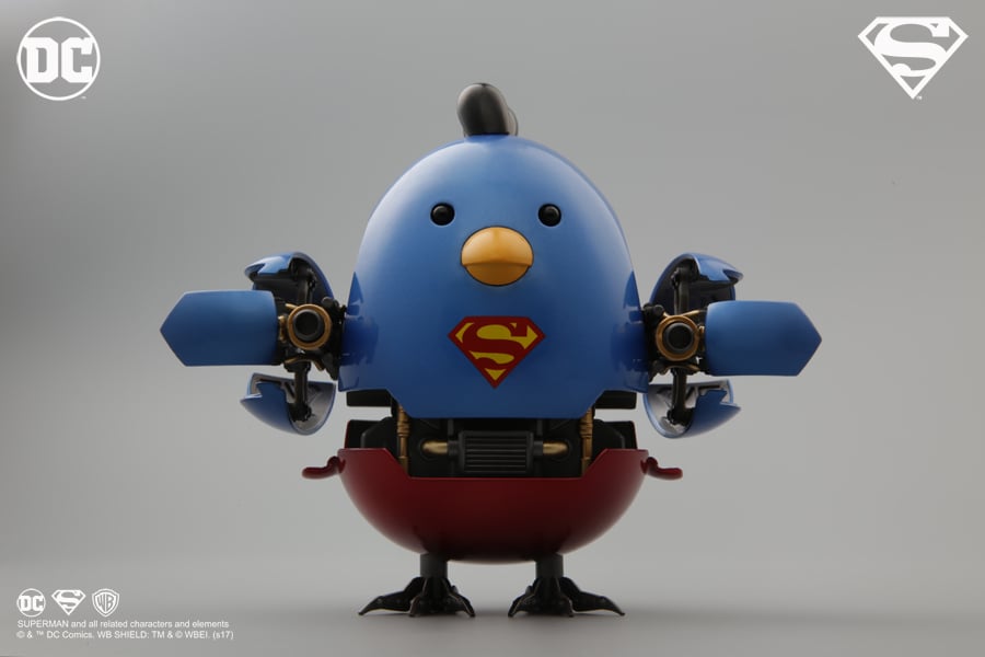Q-Mech x DC Comics Battle Chicken (Superman) Gallery Image 7