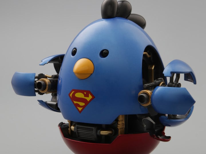 Q-Mech x DC Comics Battle Chicken (Superman) Gallery Image 1