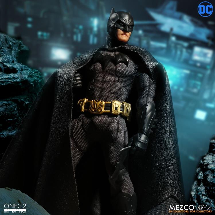 DC Comics One:12 Collective Batman (Sovereign Knight) Gallery Image 7