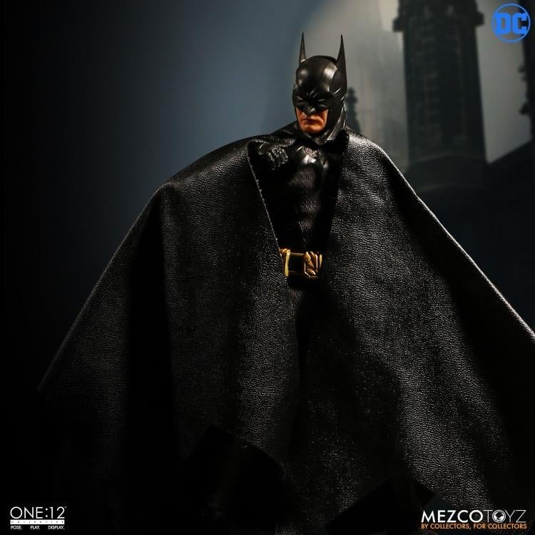DC Comics One:12 Collective Batman (Sovereign Knight) Gallery Image 6