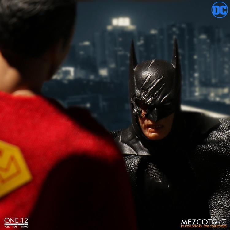DC Comics One:12 Collective Batman (Sovereign Knight) Gallery Image 10