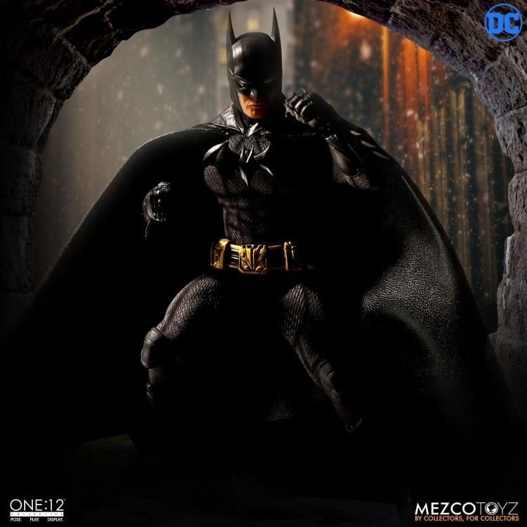 DC Comics One:12 Collective Batman (Sovereign Knight) Gallery Image 5