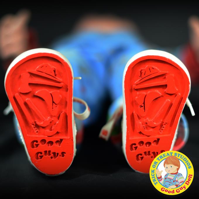 Child's Play 2 Good Guys Replica Doll Prop (Kickstarter Ver.) Gallery Image 6