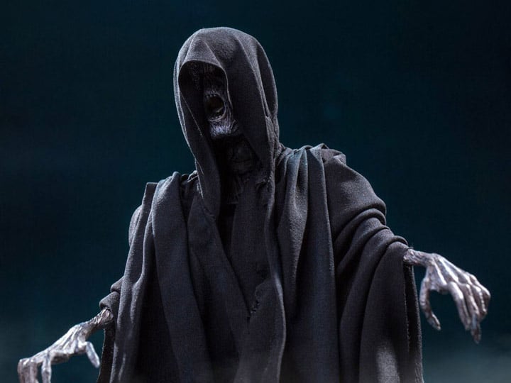 Harry Potter and the Prisoner of Azkaban Dementor 1/8 Scale Figure Gallery Image 1