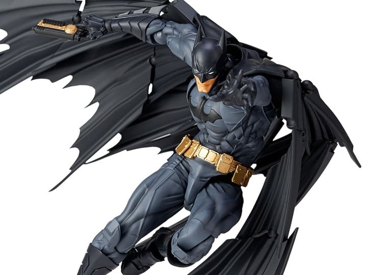DC Comics Amazing Yamaguchi Revoltech No.009 Batman Action Figure Gallery Image 1