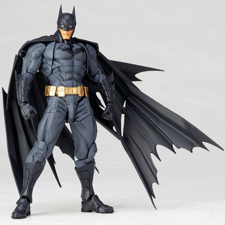 DC Comics Amazing Yamaguchi Revoltech No.009 Batman Action Figure Gallery Image 13