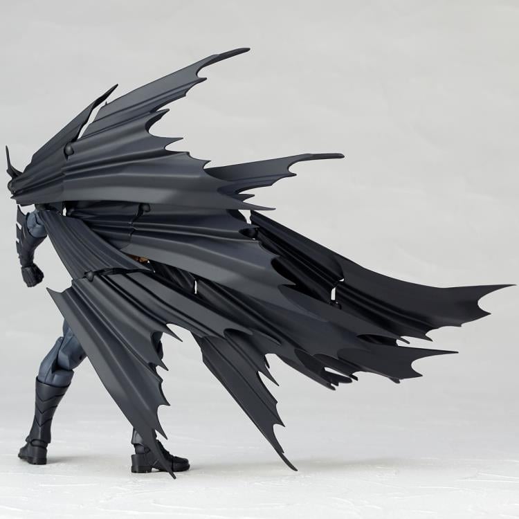 DC Comics Amazing Yamaguchi Revoltech No.009 Batman Action Figure Gallery Image 12
