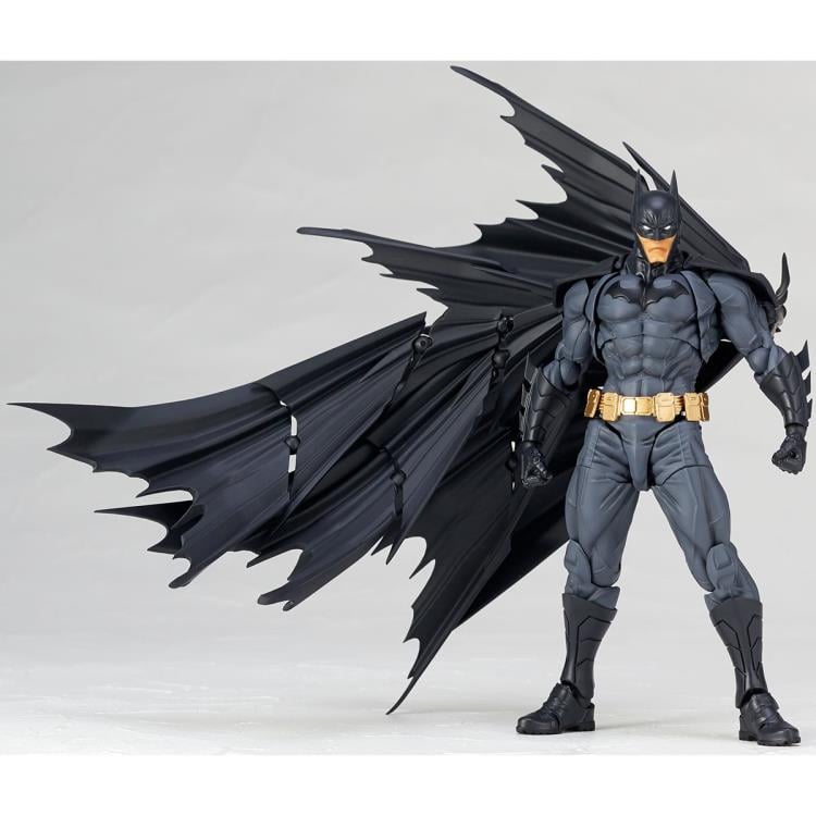 DC Comics Amazing Yamaguchi Revoltech No.009 Batman Action Figure Gallery Image 11
