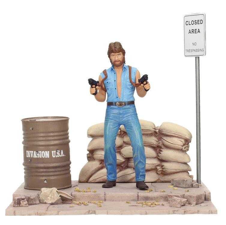 Invasion U.S.A. Matt Hunter Statue Gallery Image 3
