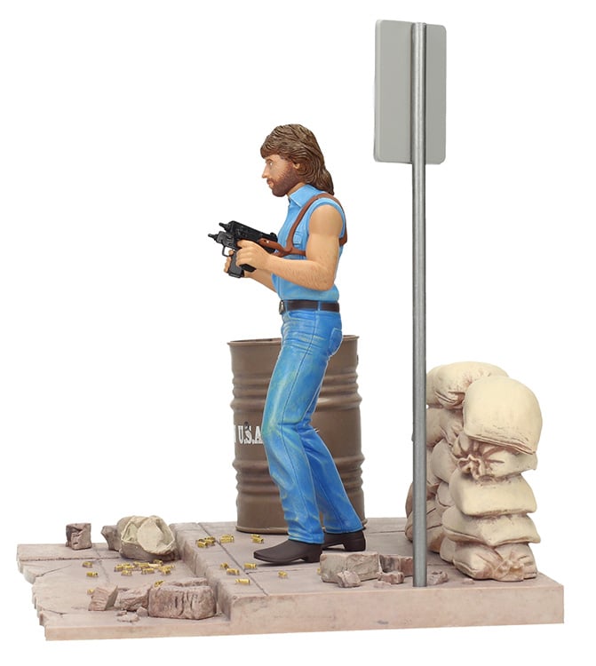 Invasion U.S.A. Matt Hunter Statue Gallery Image 6