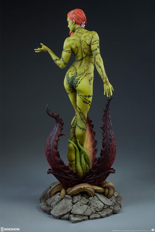 DC Comics Premium Format Poison Ivy Gallery Image 3