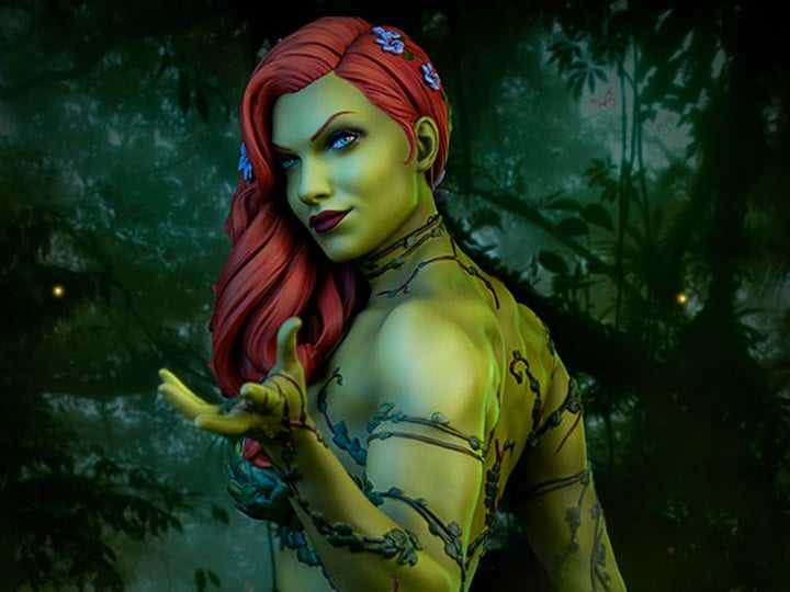 DC Comics Premium Format Poison Ivy Gallery Image 1