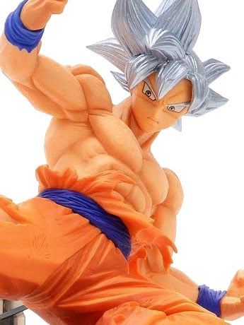 Dragon Ball Super Son Goku FES!! Stage 8 Ultra Instinct Goku Gallery Image 2