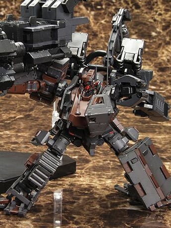 Armored Core V UCR-10/A Vengeance Model Kit Gallery Image 2