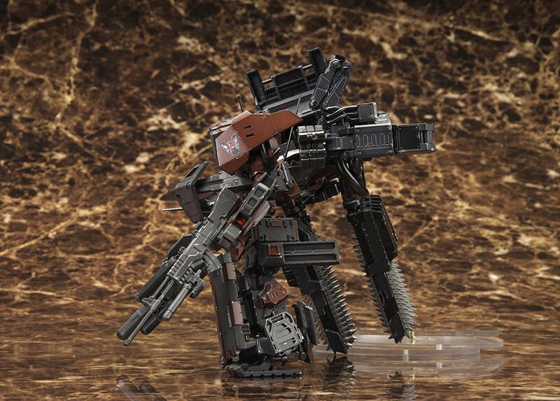 Armored Core V UCR-10/A Vengeance Model Kit Gallery Image 7