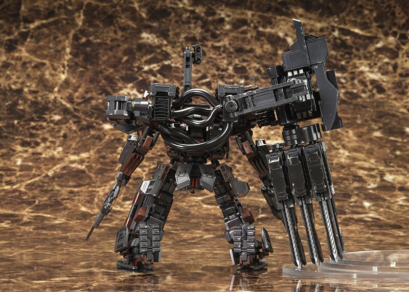 Armored Core V UCR-10/A Vengeance Model Kit Gallery Image 4