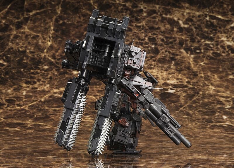 Armored Core V UCR-10/A Vengeance Model Kit Gallery Image 8