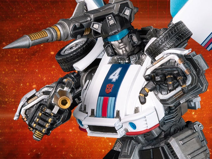 Transformers: Legacy Of Cybertron Jazz Statue With Exclusive Grappling Hook Gallery Image 1
