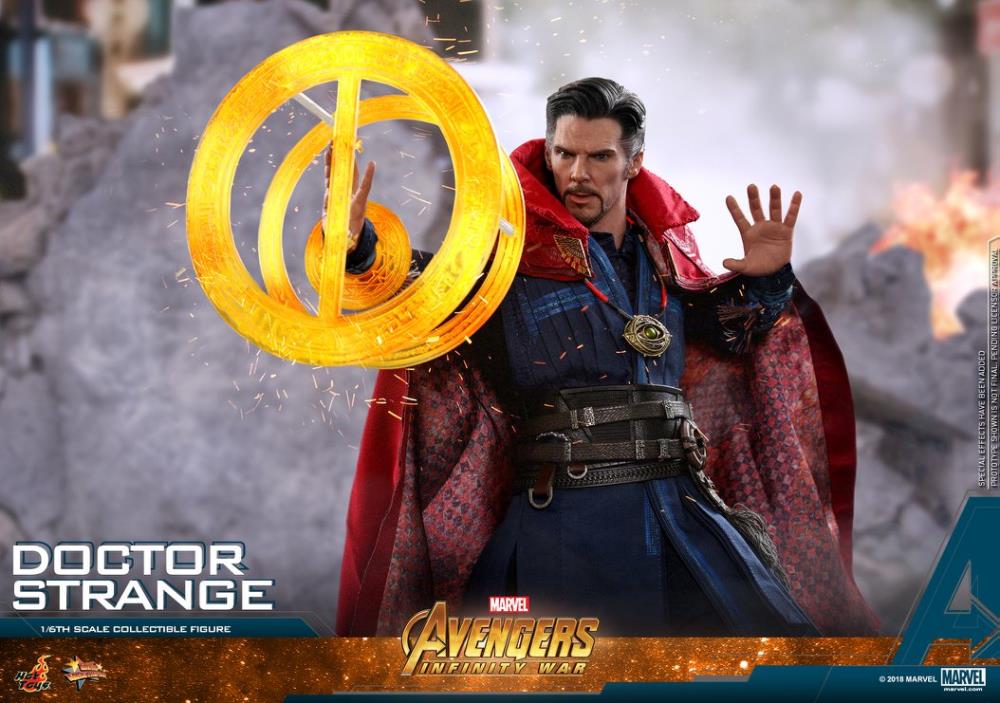 Avengers: Infinity War MMS484 Doctor Strange 1/6th Scale Collectible Figure Gallery Image 15