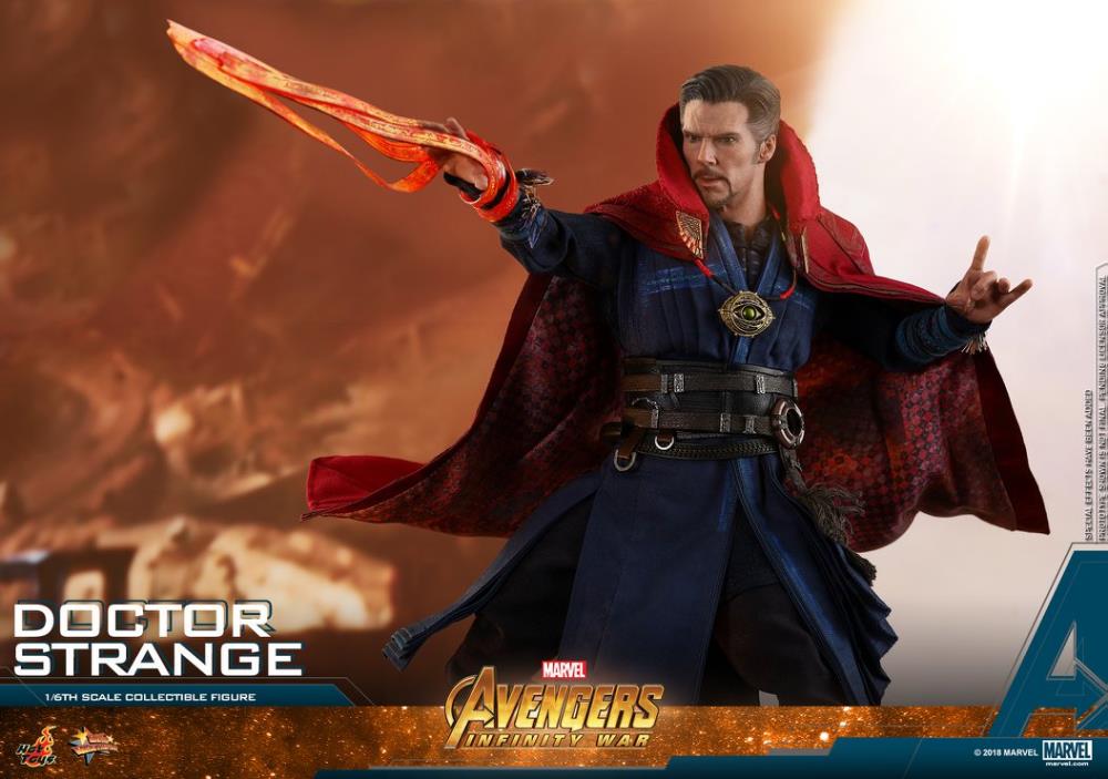 Avengers: Infinity War MMS484 Doctor Strange 1/6th Scale Collectible Figure Gallery Image 13