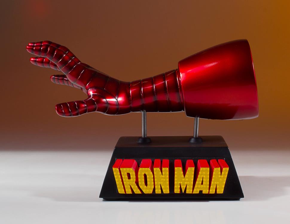 Marvel Iron Man Business Card Holder Desk Accessory Gallery Image 3