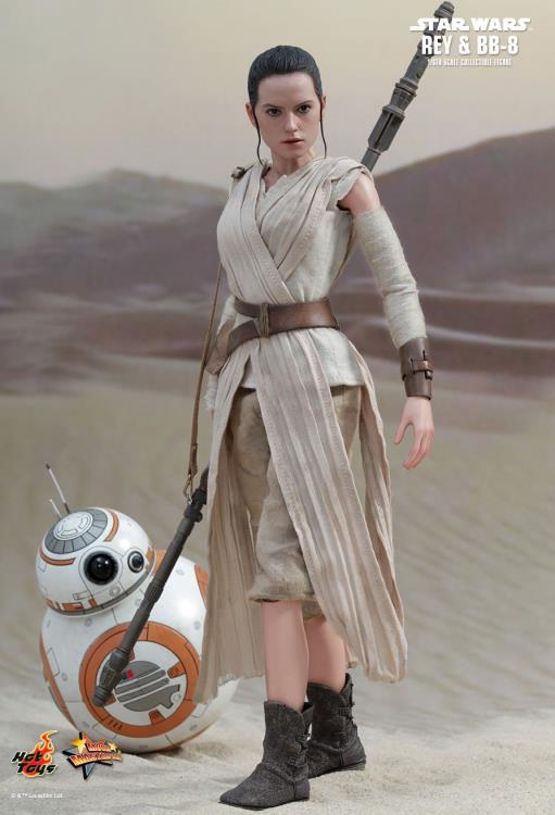 Star Wars: The Force Awakens MMS337 Rey and BB-8 1/6th Scale Collectible Set + $100 BBTS Store Credit Bonus Gallery Image 5