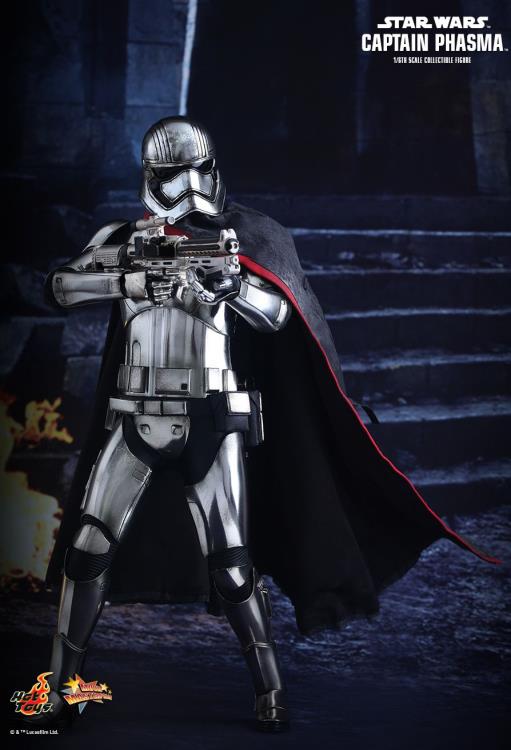 Star Wars: The Force Awakens MMS328 Captain Phasma 1/6th Scale Collectible Figure + $175 BBTS Store Credit Bonus Gallery Image 9