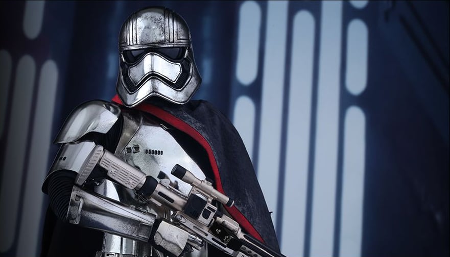 Star Wars: The Force Awakens MMS328 Captain Phasma 1/6th Scale Collectible Figure + $175 BBTS Store Credit Bonus Gallery Image 8