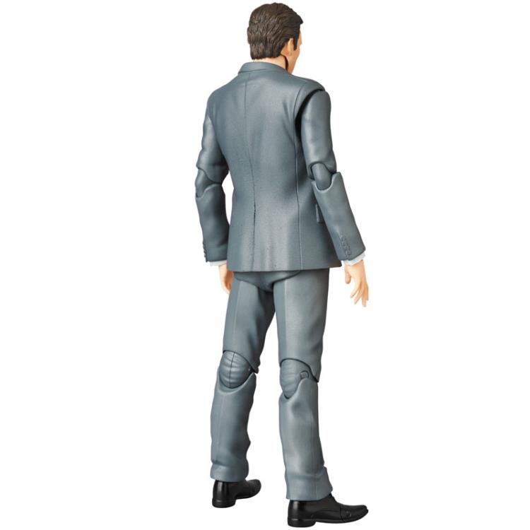 The Dark Knight Trilogy MAFEX No.079 Bruce Wayne Action Figure Gallery Image 4