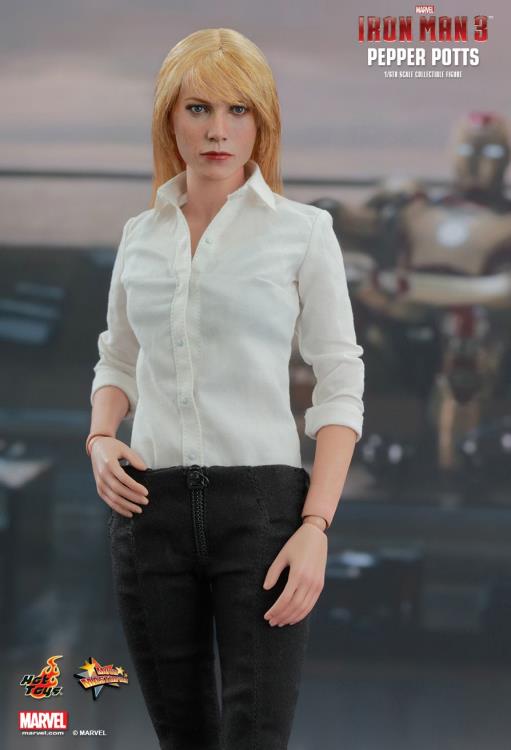 Iron Man 3 MMS310 Pepper Potts 1/6th Scale Collectible Figure + $100 BBTS Store Credit Bonus Gallery Image 5