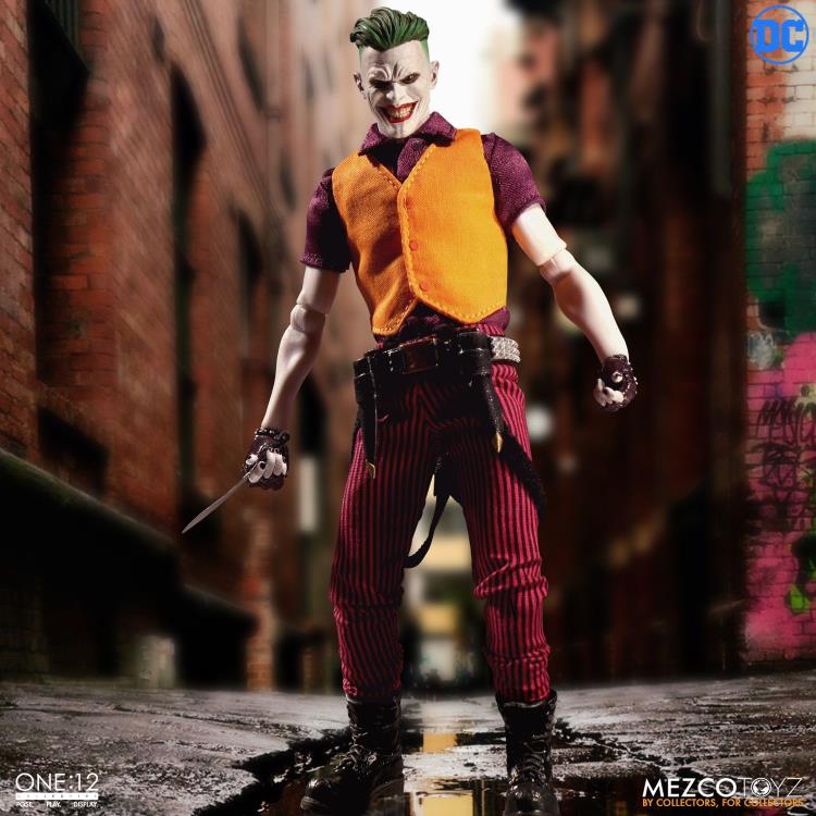DC Comics One:12 Collective The Joker (Clown Prince of Crime Edition) Gallery Image 6
