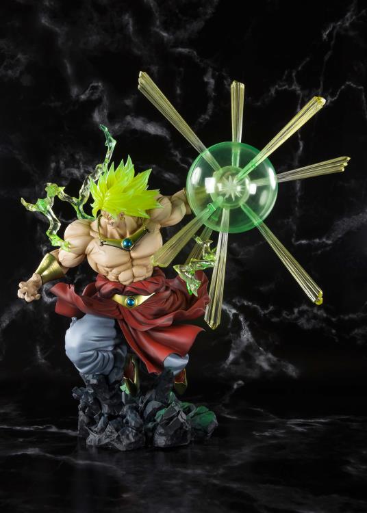 Dragon Ball Z FiguartsZERO Super Saiyan Broly (The Burning Battles) Gallery Image 4
