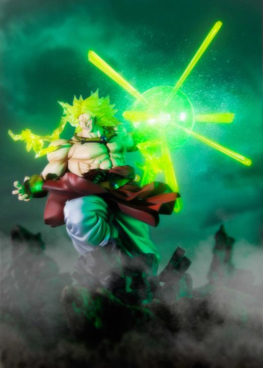 Dragon Ball Z FiguartsZERO Super Saiyan Broly (The Burning Battles) Gallery Image 3