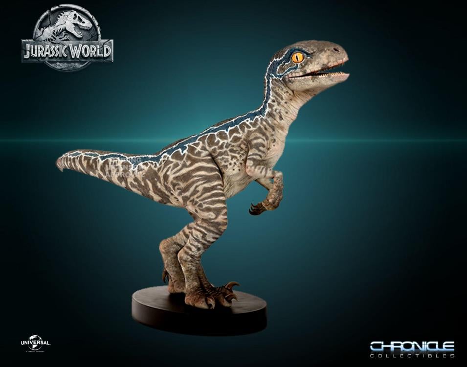 Jurassic World: Fallen Kingdom Baby Blue Statue Gallery Image 3
