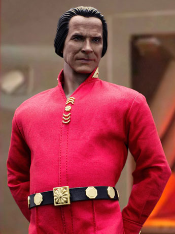 Star Trek TOS Khan 1/6 Scale Articulated Figure Gallery Image 2