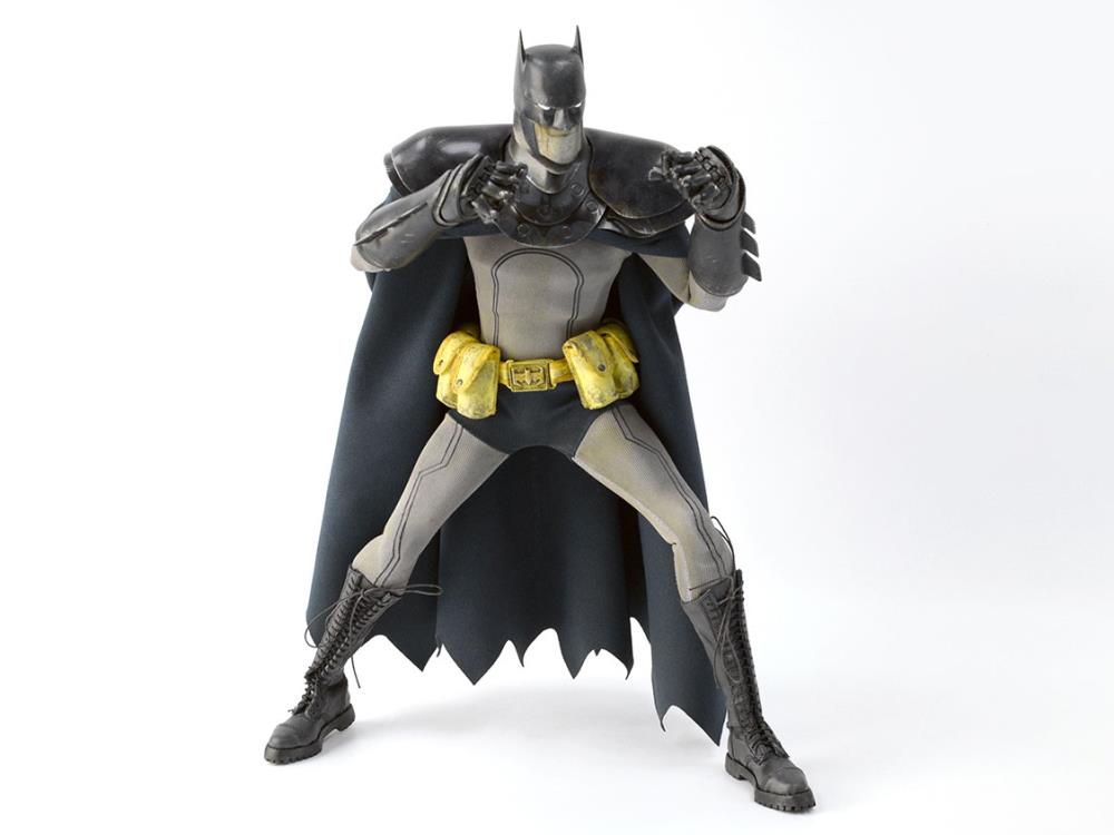 DC Steel Age Steel Detective Batman 1/6th Scale Collectible Figure Gallery Image 4