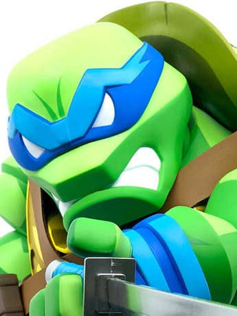 Teenage Mutant Ninja Turtles Bulkyz Leonardo (Deluxe) Limited Edition Figure Gallery Image 2