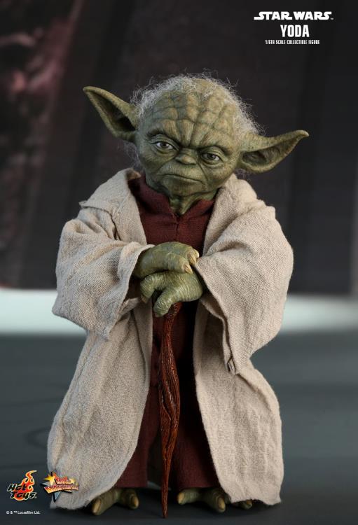 Star Wars: Attack of the Clones MMS495 Yoda 1/6th Scale Collectible Figure Gallery Image 5