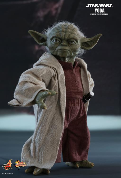 Star Wars: Attack of the Clones MMS495 Yoda 1/6th Scale Collectible Figure Gallery Image 7