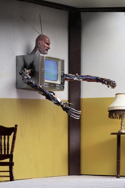 Nightmare on Elm Street Deluxe Accessory Set Gallery Image 8