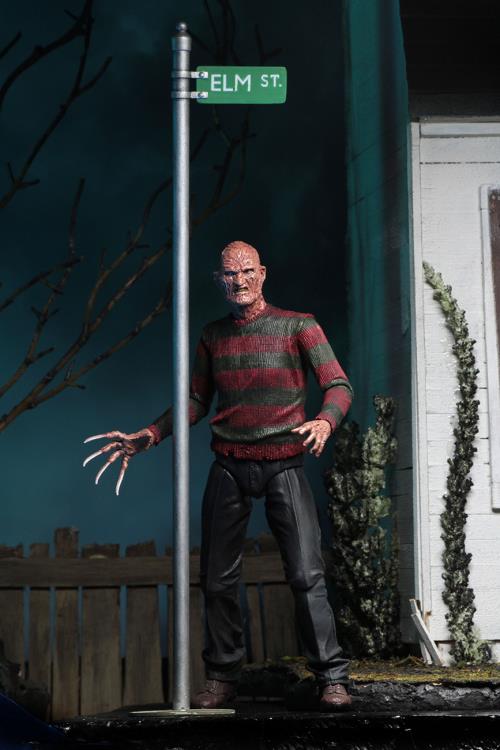 Nightmare on Elm Street Deluxe Accessory Set Gallery Image 12
