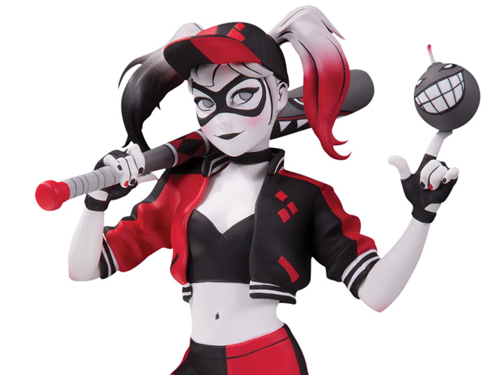 DC Comics Red White & Black Harley Quinn Limited Edition Statue (Mingjue Helen Chen) Gallery Image 1