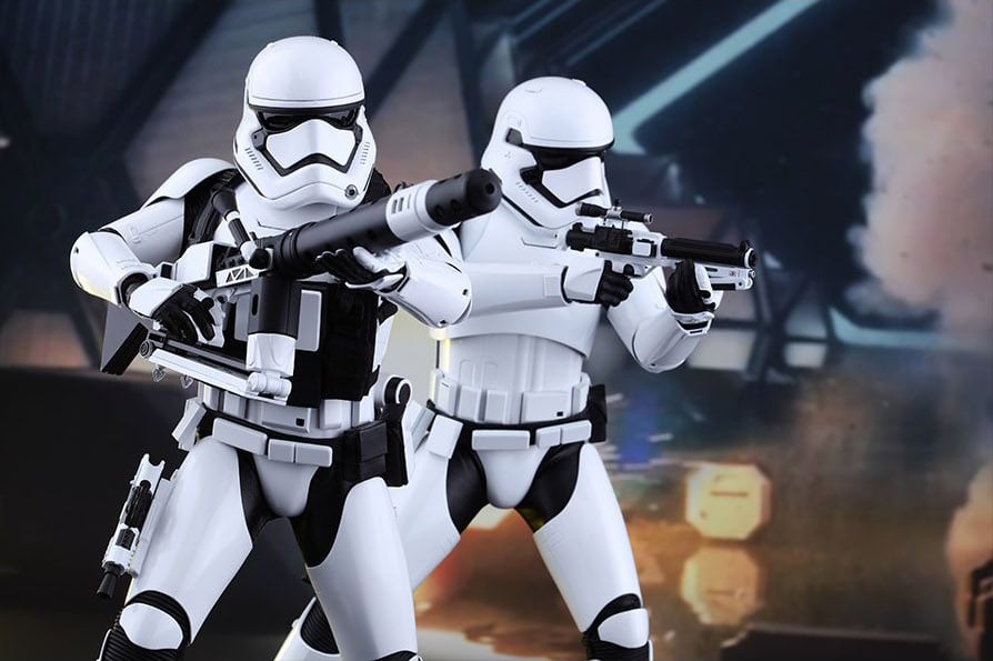 Star Wars: The Force Awakens MMS319 First Order Stormtroopers 1/6th Scale Collectible Figures Set + $275 BBTS Store Credit Bonus Gallery Image 4