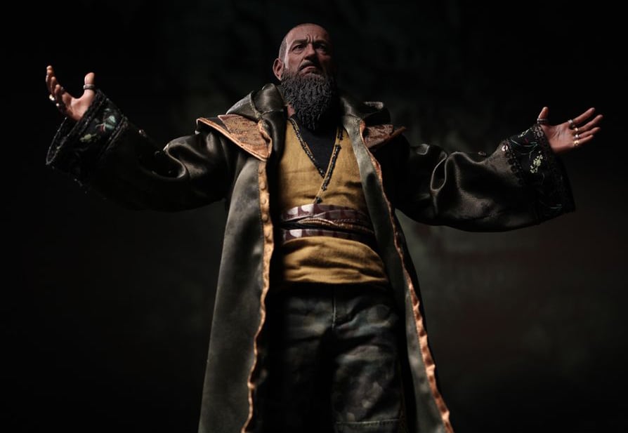 Iron Man 3 MMS211 The Mandarin 1/6th Scale Collectible Figure + $125 BBTS Store Credit Bonus Gallery Image 9