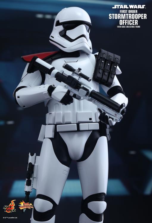 Star Wars: The Force Awakens MMS335 First Order Stormtrooper Officer & Stormtrooper 1/6th Scale Set + $275 BBTS Store Credit Bonus Gallery Image 7